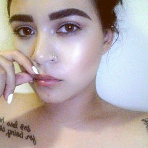 Meet your Posher, Esther